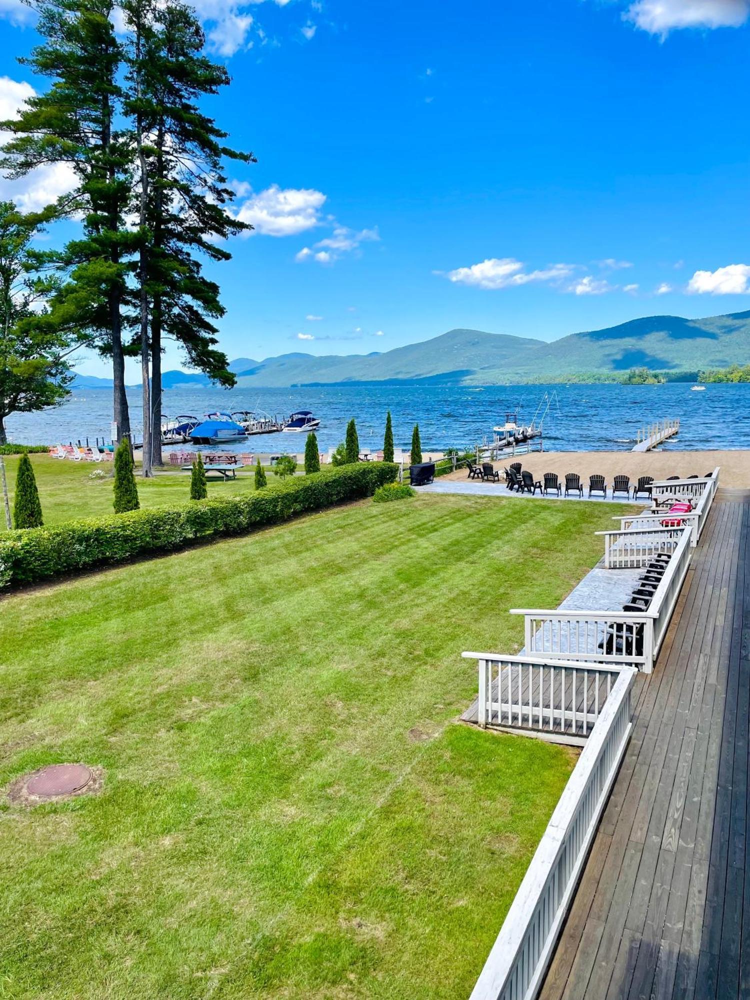 Waters Edge Lodge Lake George Exterior photo